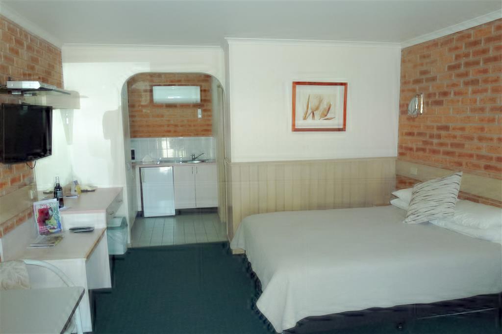 Colonial Motor Inn Bairnsdale Golden Chain Property Kamer foto