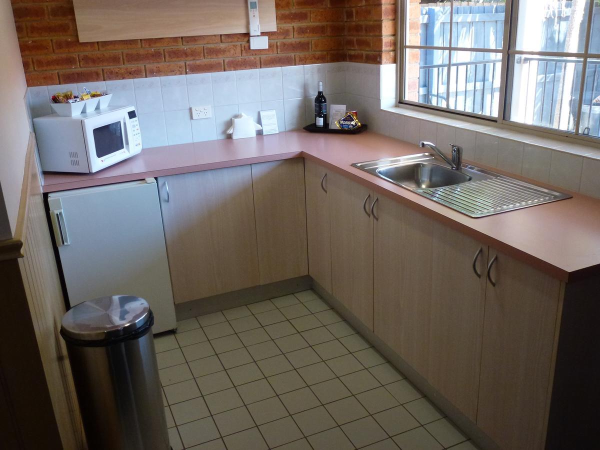 Colonial Motor Inn Bairnsdale Golden Chain Property Buitenkant foto