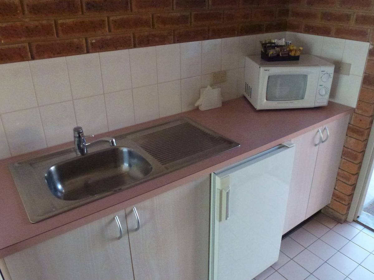 Colonial Motor Inn Bairnsdale Golden Chain Property Buitenkant foto